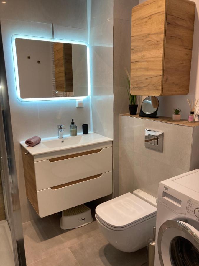 Nowy Apartament Świnoujście Екстериор снимка